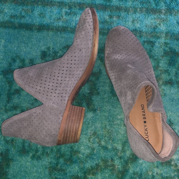 Lucky brand perforated booties. - Picture 7 of 7